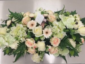 Jetée en fleurs en soie 3800